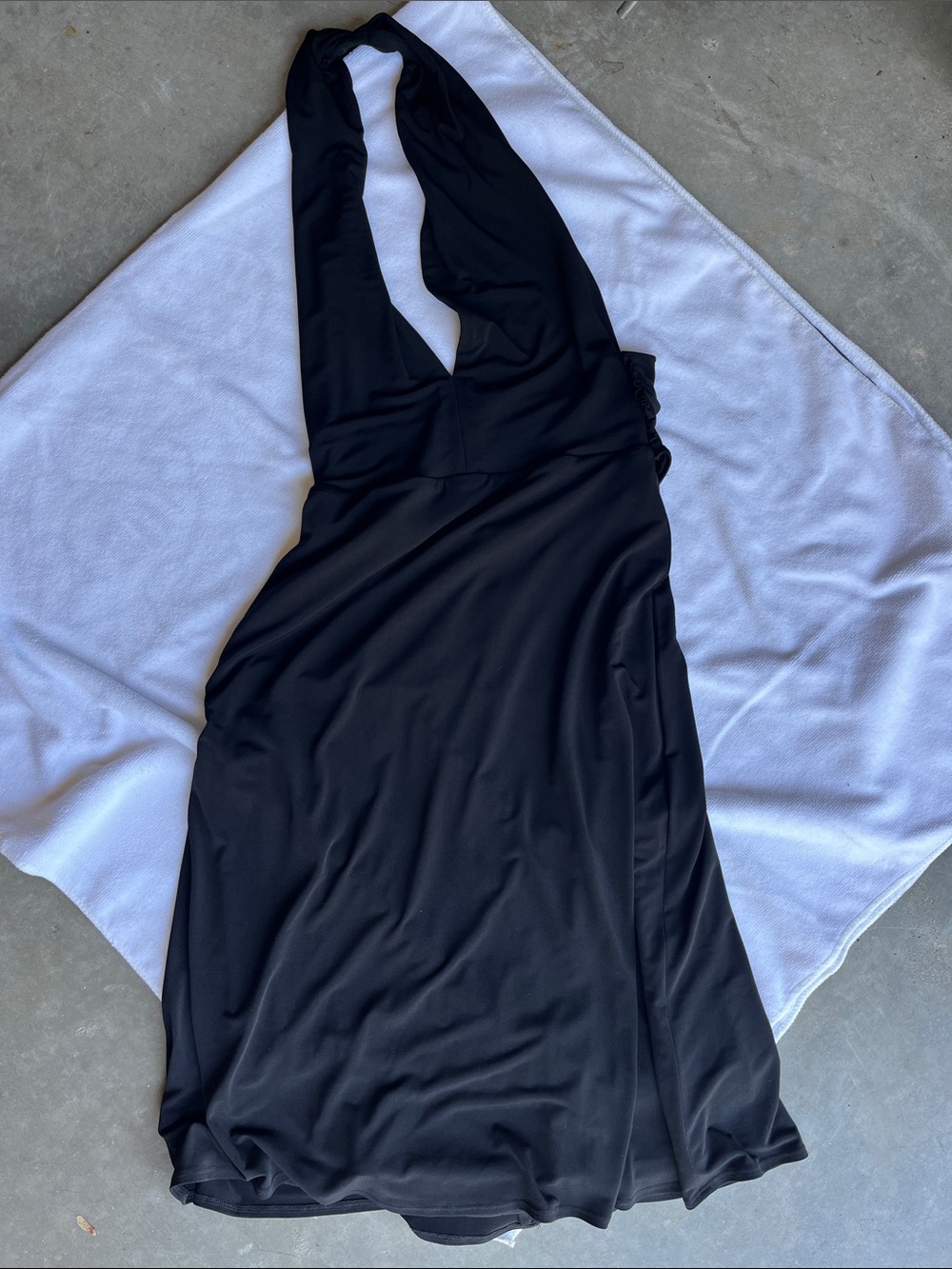 Sisley Black Backless Halter Dress